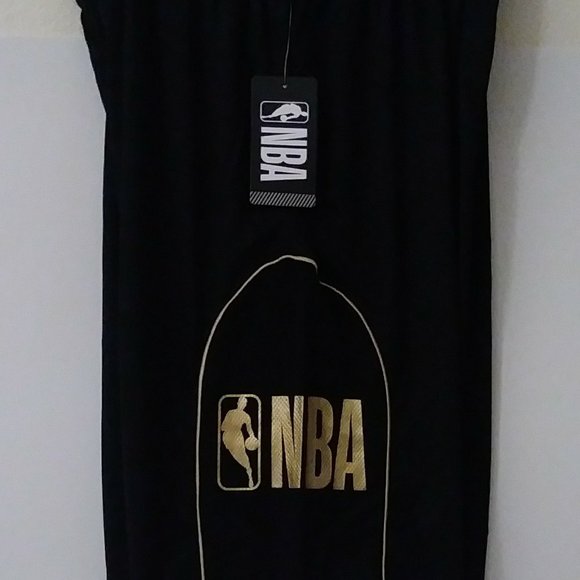 NBA Black w/Gold Logo Medium Short with 2 pockets